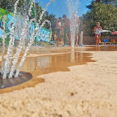 3 Etoiles - Parc Aquatique - Ccbbeec * Beaumont-en-Perigord