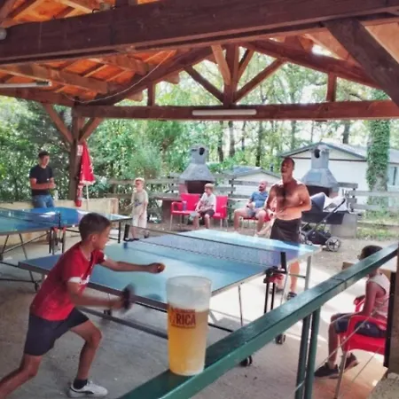 3 Etoiles - Parc Aquatique - Ccbbeec Campingplads *