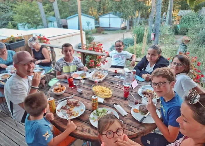 Camping 3 étoiles - Parc aquatique - ccbbeec Campeggio 3*